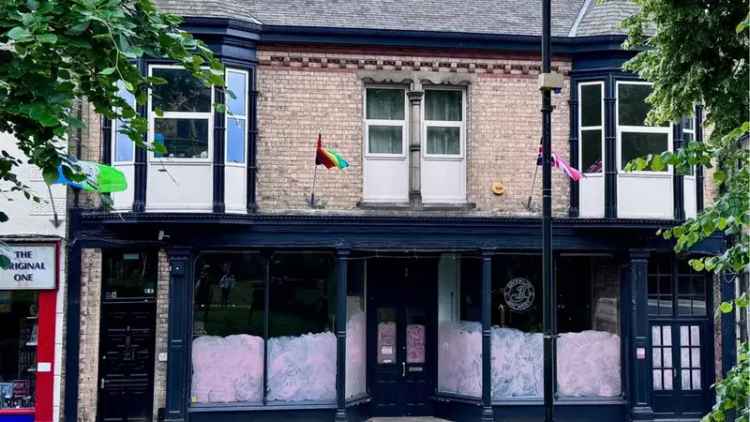 Retail Units & Flats Investment Opportunity