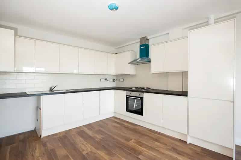 1 Bedroom Apartment near Hayes Harlington Station 500 sq ft