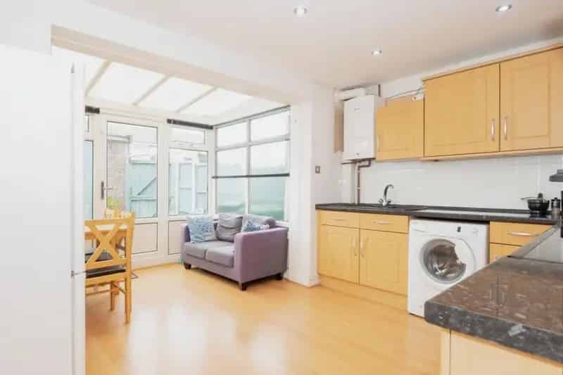 2 Bedroom House For Sale in FARSLEY