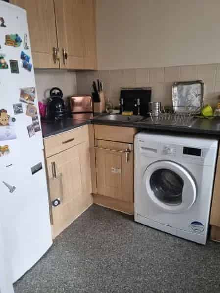 1 Bed Maisonette Near Rolfe Street Station Birmingham