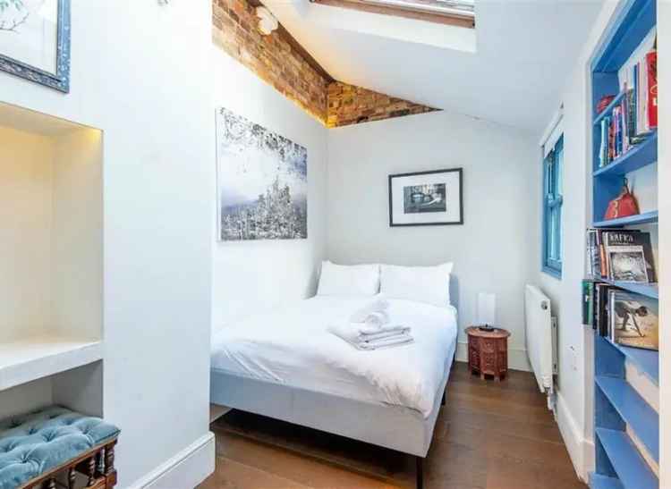 Two Double Bedroom Maisonette Hackney - Roof Terrace and Period Features