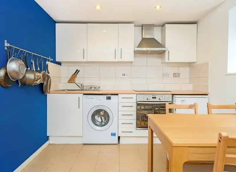 One Bedroom Flat near Victoria Park Whitechapel