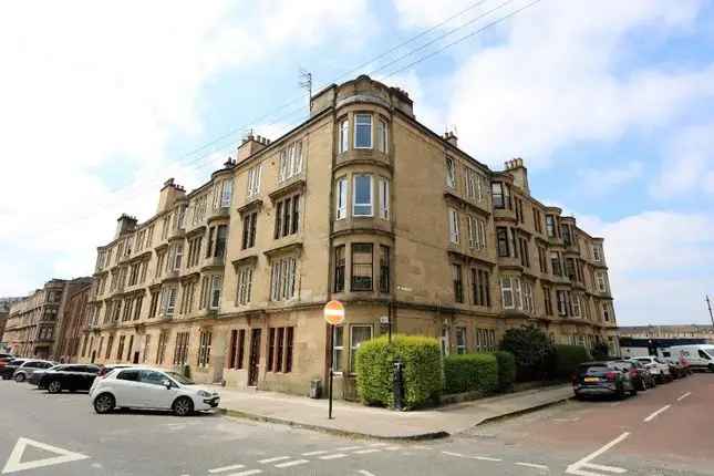 Flat to rent in Gardner Street, Glasgow G11