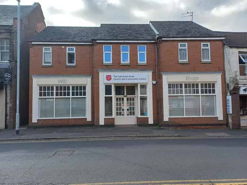Ground Floor Retail Unit with First Floor Flat and Large Meeting Area