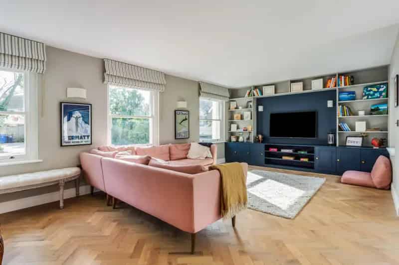 5 Bedroom Detached House Horton Road Datchet Berkshire
