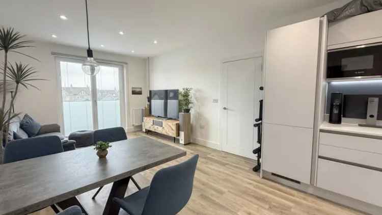 1 Bedroom Flat For Sale in Frome - First Time Buyers