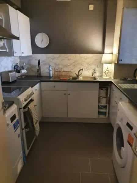 2 Bed Ground Floor Flat Near Worthing Station