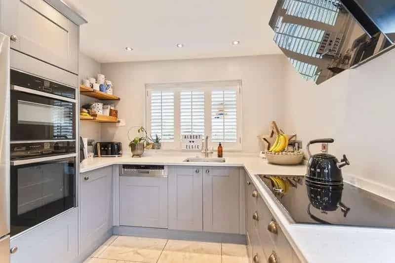3 Bed Semi-Detached House for Sale