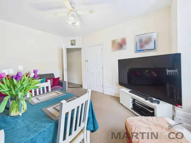 2 x Two Bedroom Apartments with Freehold Investment Opportunity