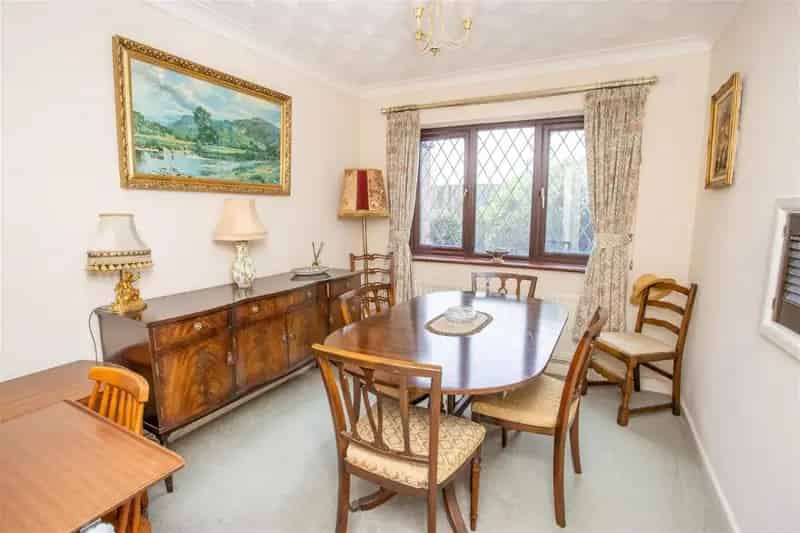 4 Bed Detached House For Sale Large Garden Double Garage