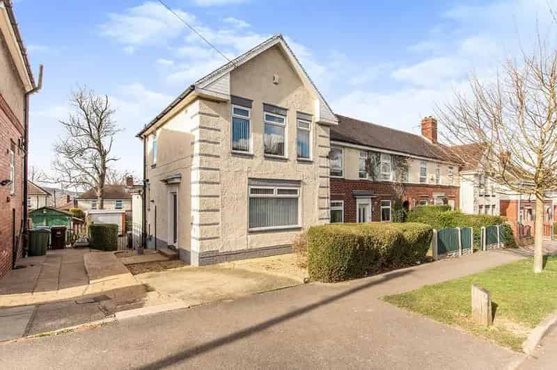 3 Bedroom End Terrace House to Rent Sheffield