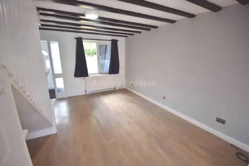 2 Bedroom Terreced House to Rent