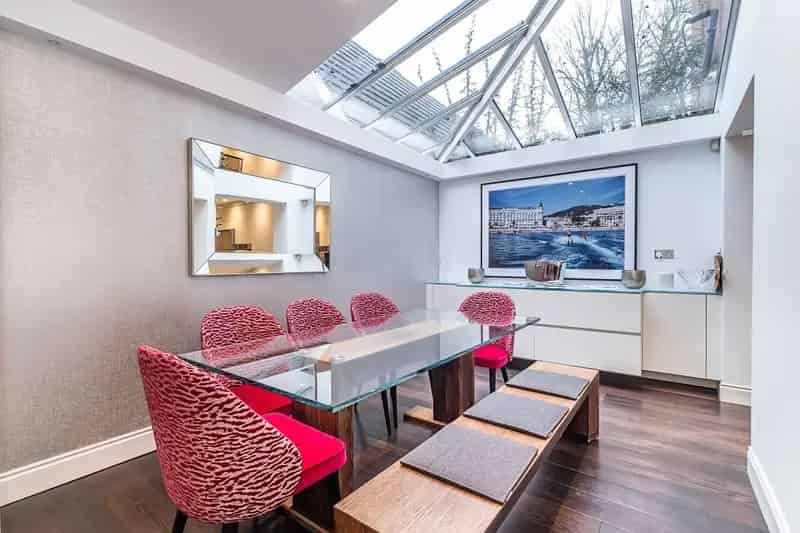 2 Bedroom Apartment Short Let Wimbledon