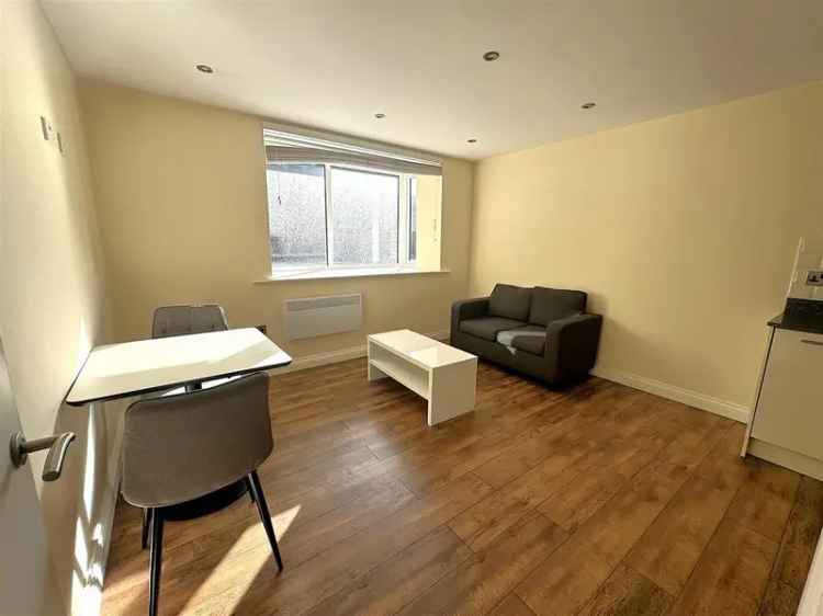 1 bedroom flat to rent