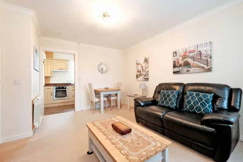 Retirement Apartment One Bedroom Second Floor Mid Stocket
