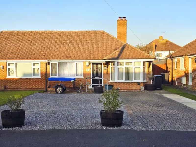 2 Bedroom Semi Detached Bungalow for Sale in Gloucester