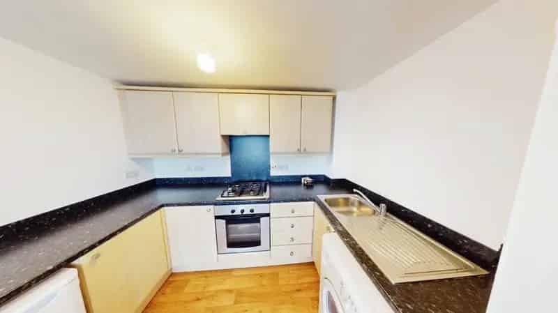 2 Bedroom Flat for Sale North Shields 732 SQ FT