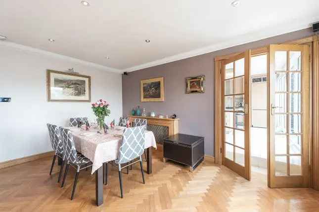 Maisonette for sale in Southwick Street, London W2