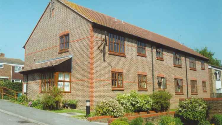 Retirement Property for Rent Pulborough Hanover Close Coombe Crescent