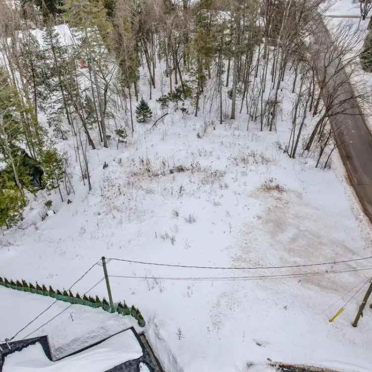 Lot for Sale: Peaceful Country Living Near Town