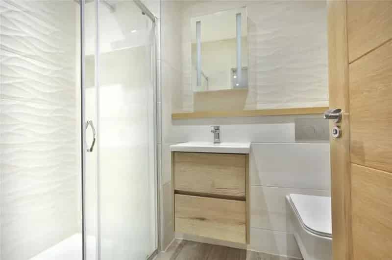 2 Bedroom Townhouse Kemp Town Sea Views No Onward Chain