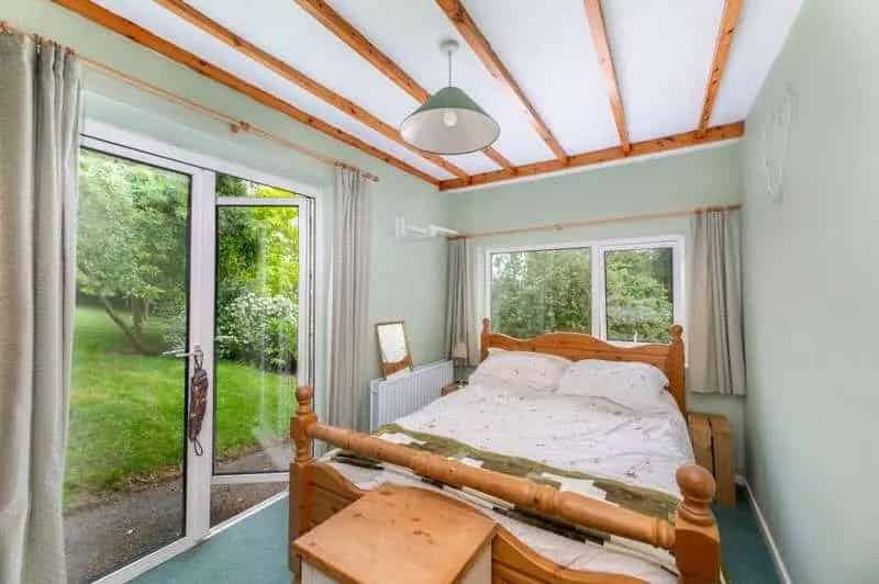5 Bed Detached House for Sale in Corston