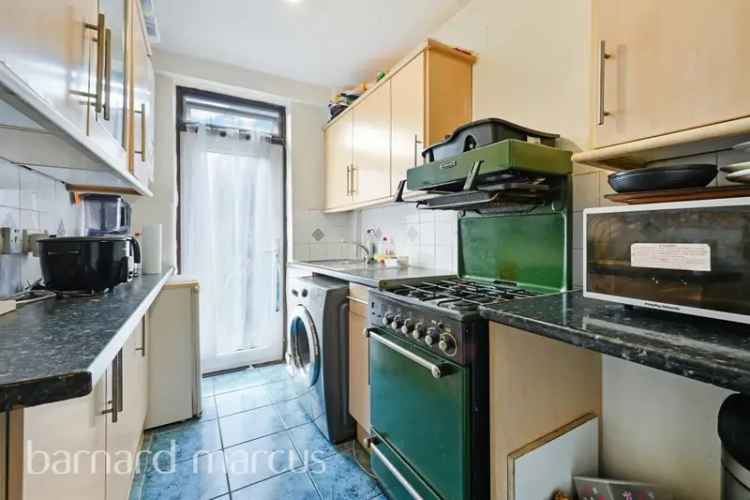 3-Bedroom House Near Streatham Common Station