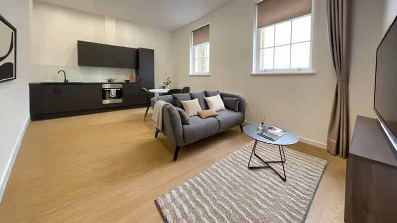 2 Bedroom Apartment Town Centre One Month Free Rent