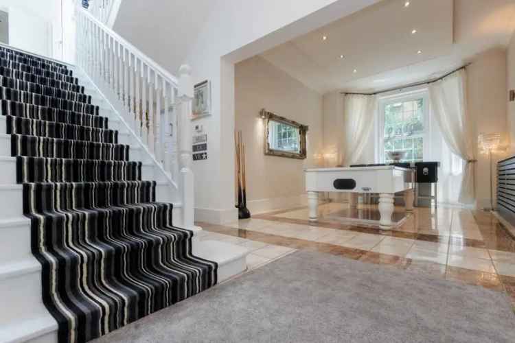 10 Bedroom Victorian Villa with Pool and Extensive Outdoor Space