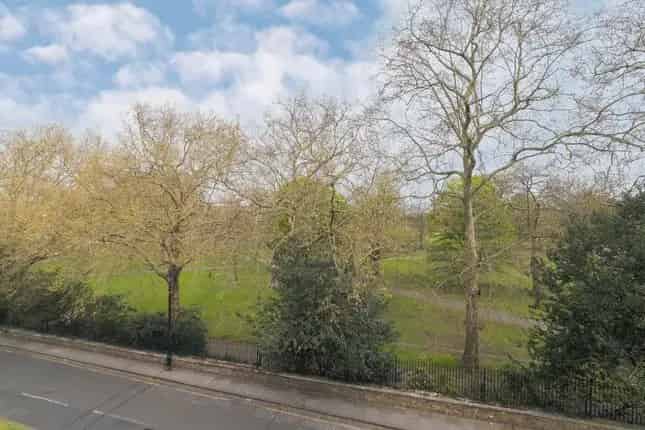 Greenwich Park Georgian Townhouse 4 Beds Garage Studio