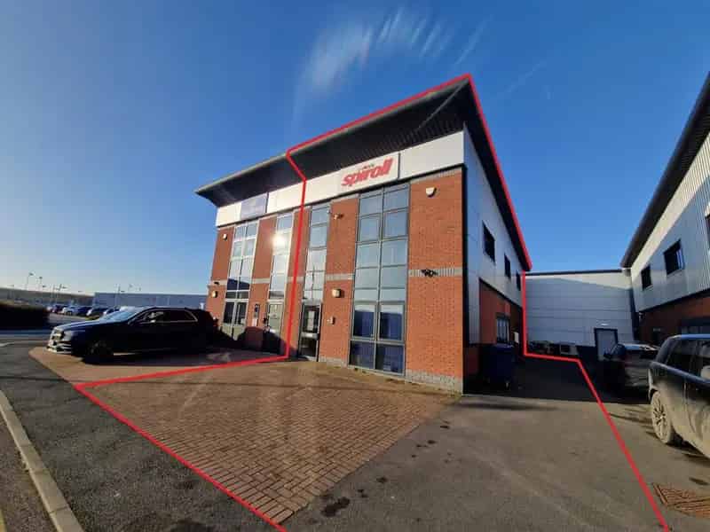 Two Storey Steel Frame Office Building with Warehouse Space