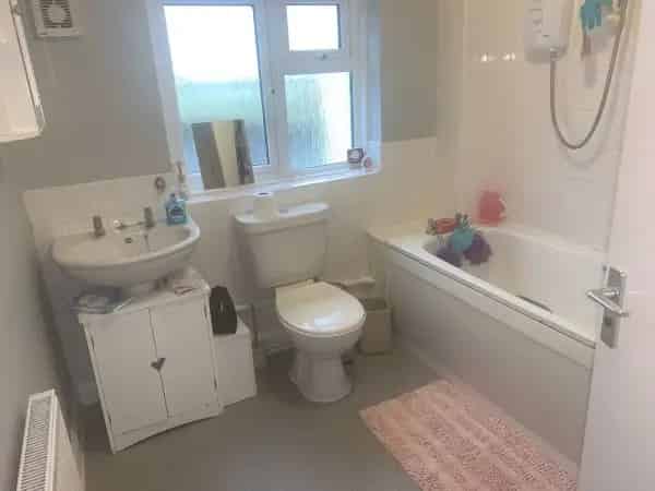 Beautiful 2 Bedroom House with Huge Garden