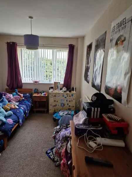 Flat For Rent in Bromsgrove, England