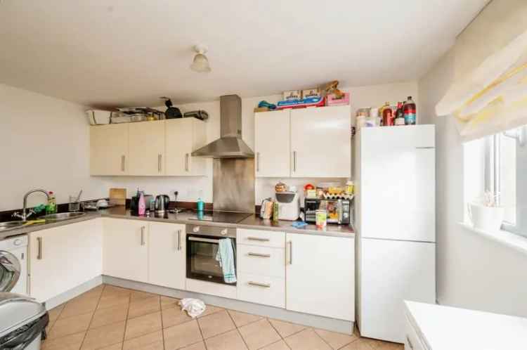 City Centre 2-Double Bedroom Apartment Skyline Development