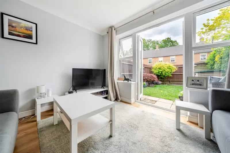 Two Bedroom Semi-Detached House Near National Trust Land