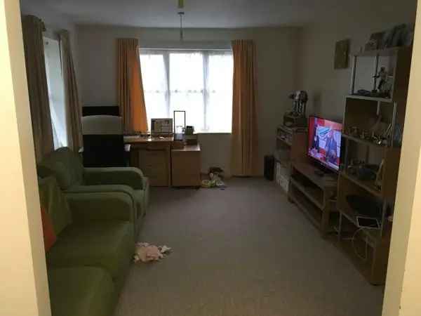 Flat For Rent in Stevenage, England