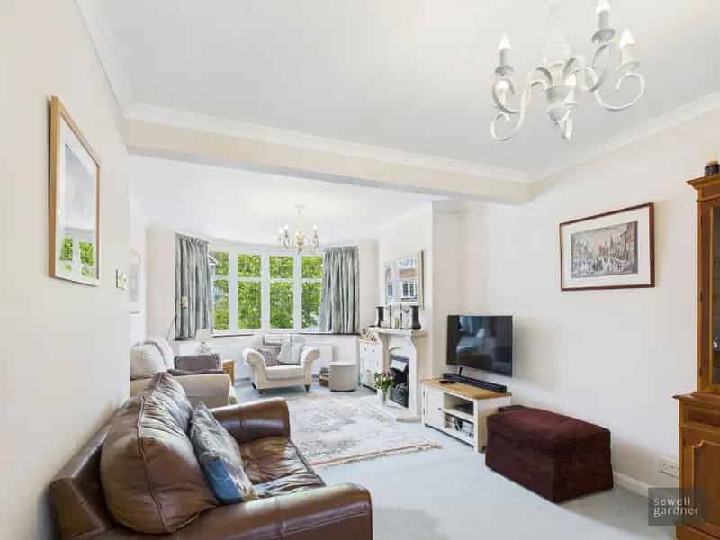 4 Bedroom House for Sale in Croxley Green