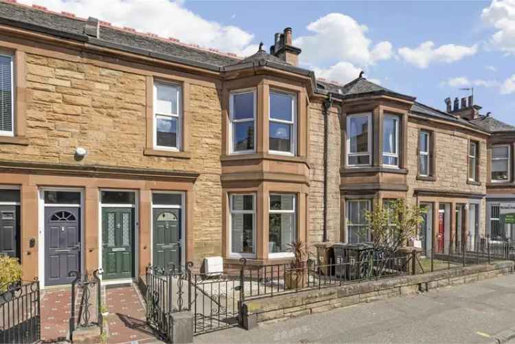 3 Bed Flat Maindoor with 1 Reception Room Willowbrae