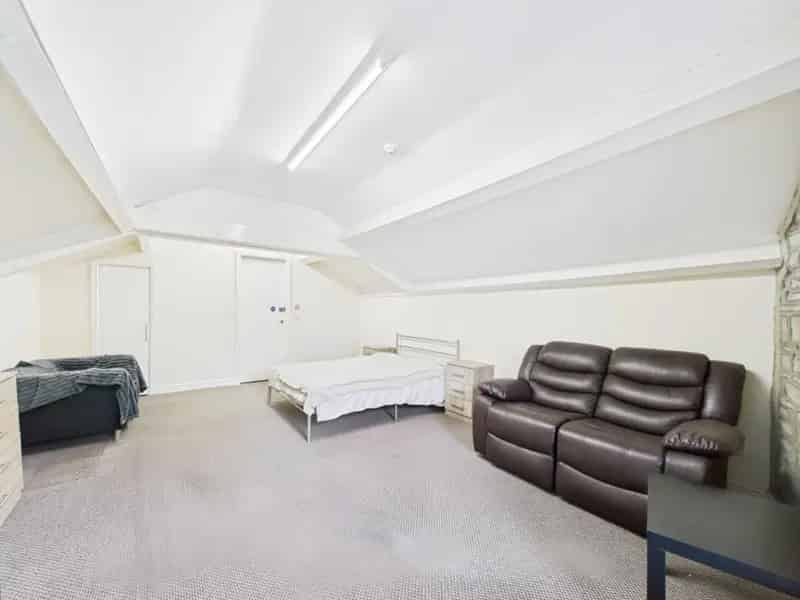 1 Bedroom Flat to Let Shipley Town Centre Bills Included