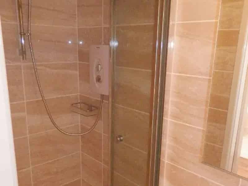 Large Studio Apartment Dunstable Town Centre