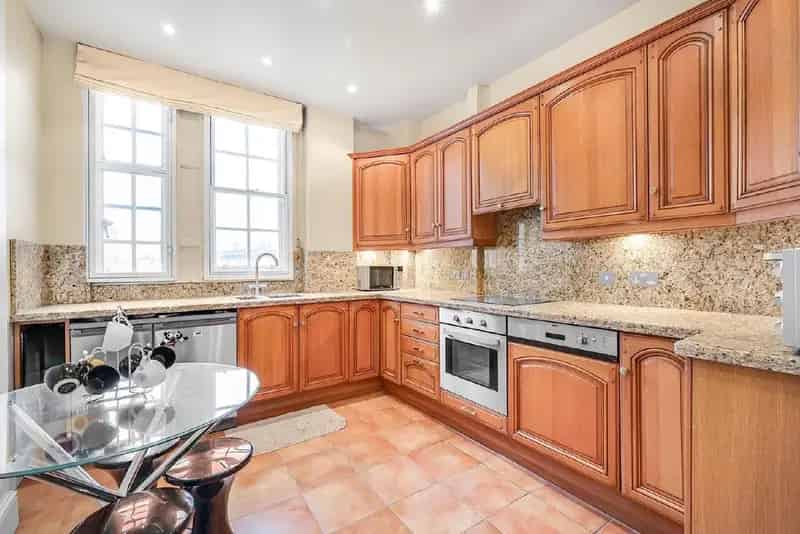 Art Deco Apartment near Regents Park and Baker Street