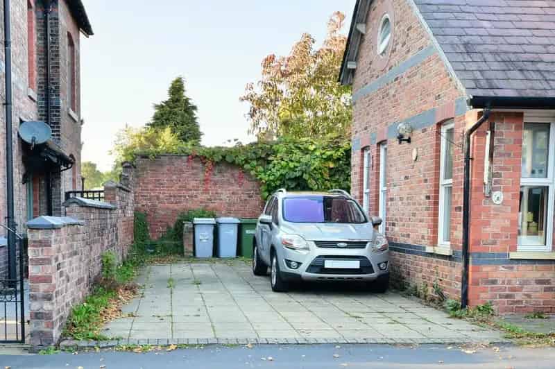 2 Bedroom House for Sale in Wilmslow, Cheshire