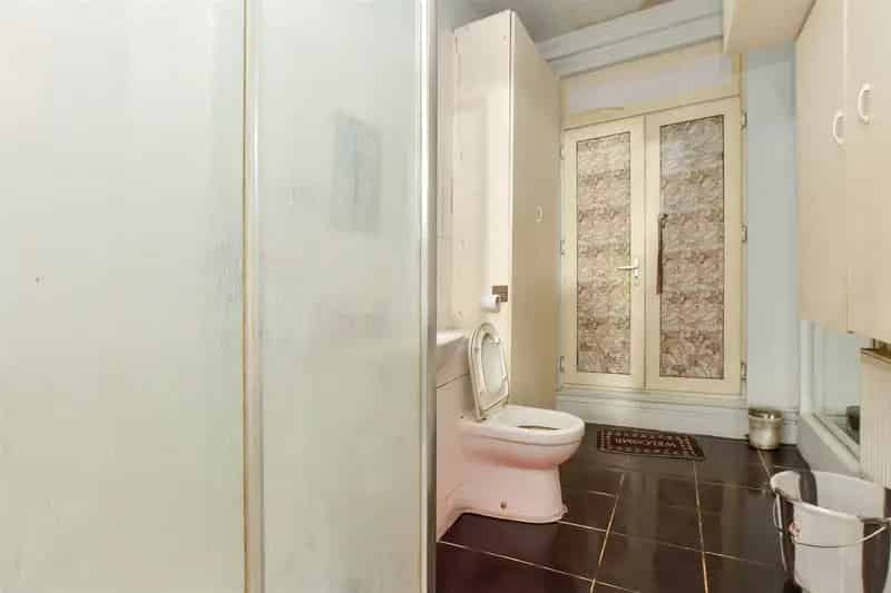 3 Bedroom Terraced House For Sale Ideal for Families and Investors