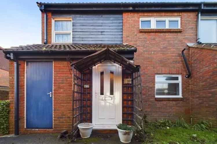 2 bedroom semi-detached house for sale