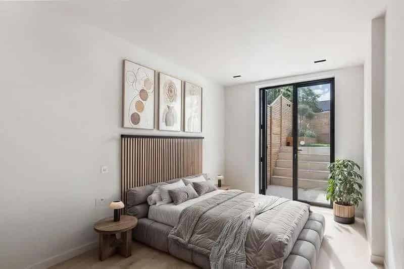 2 Bed Flat for Sale in Sutherland Place W13 Near West Ealing Station