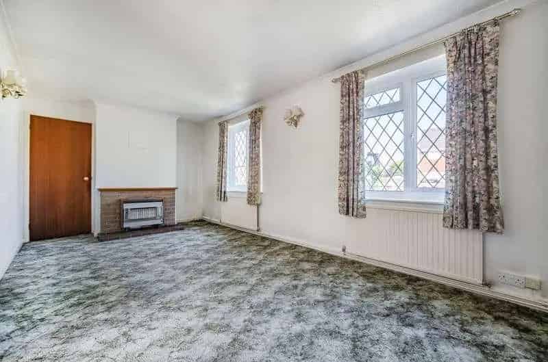 2 Bed Detached Bungalow For Sale Renovation Project