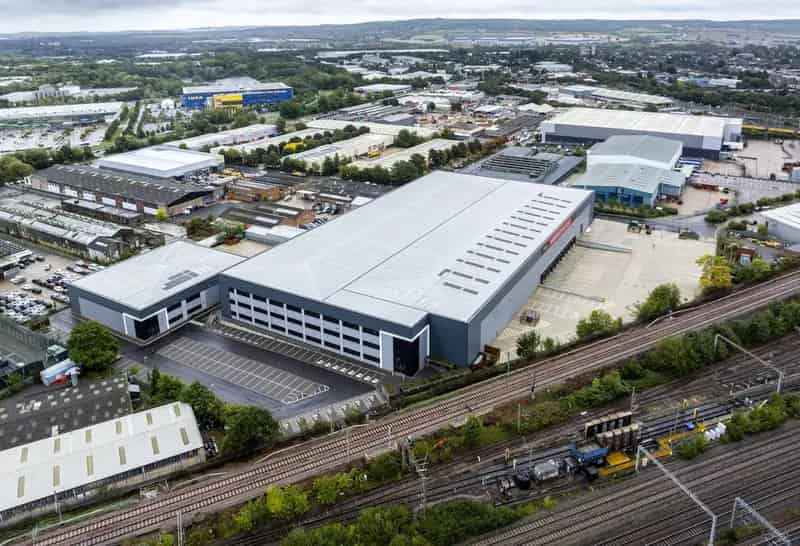 Industrial Distribution Units Milton Keynes 161480 sq ft Available Now