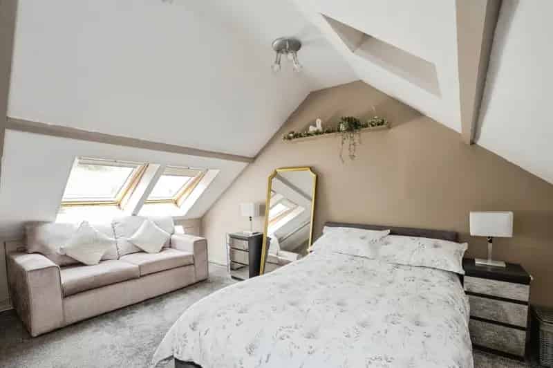 3 Bedroom Detached House Morriston Modern Kitchen Garage Family Home