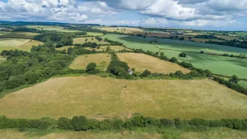 19.32 Acres Pasture Woodland Farm Building Livestock Shelter