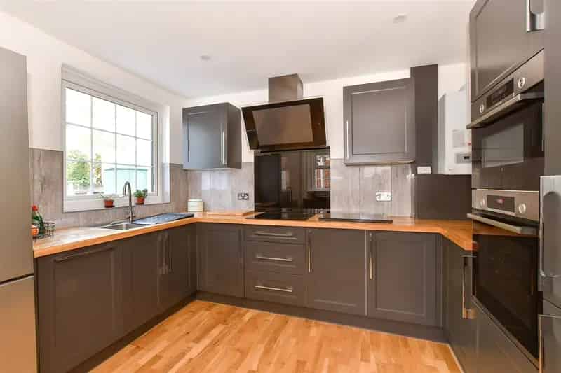 3 Bedroom Detached House for Sale Ryde